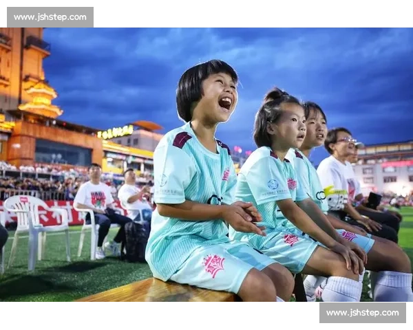 名宿点破差距:补习重压下,韩国足球难敌巴西 名宿点破差距:补习重压下,韩国足球难敌巴西